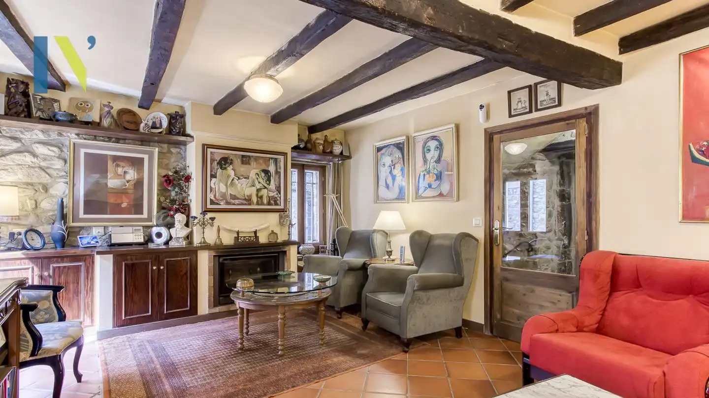 Sala de estar de Finca rústica en venta en Osor con Jardín privado y Terraza