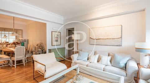 Foto 4 de Pis en venda a Av. de Ramón y Cajal, Ciudad Jardín, Madrid