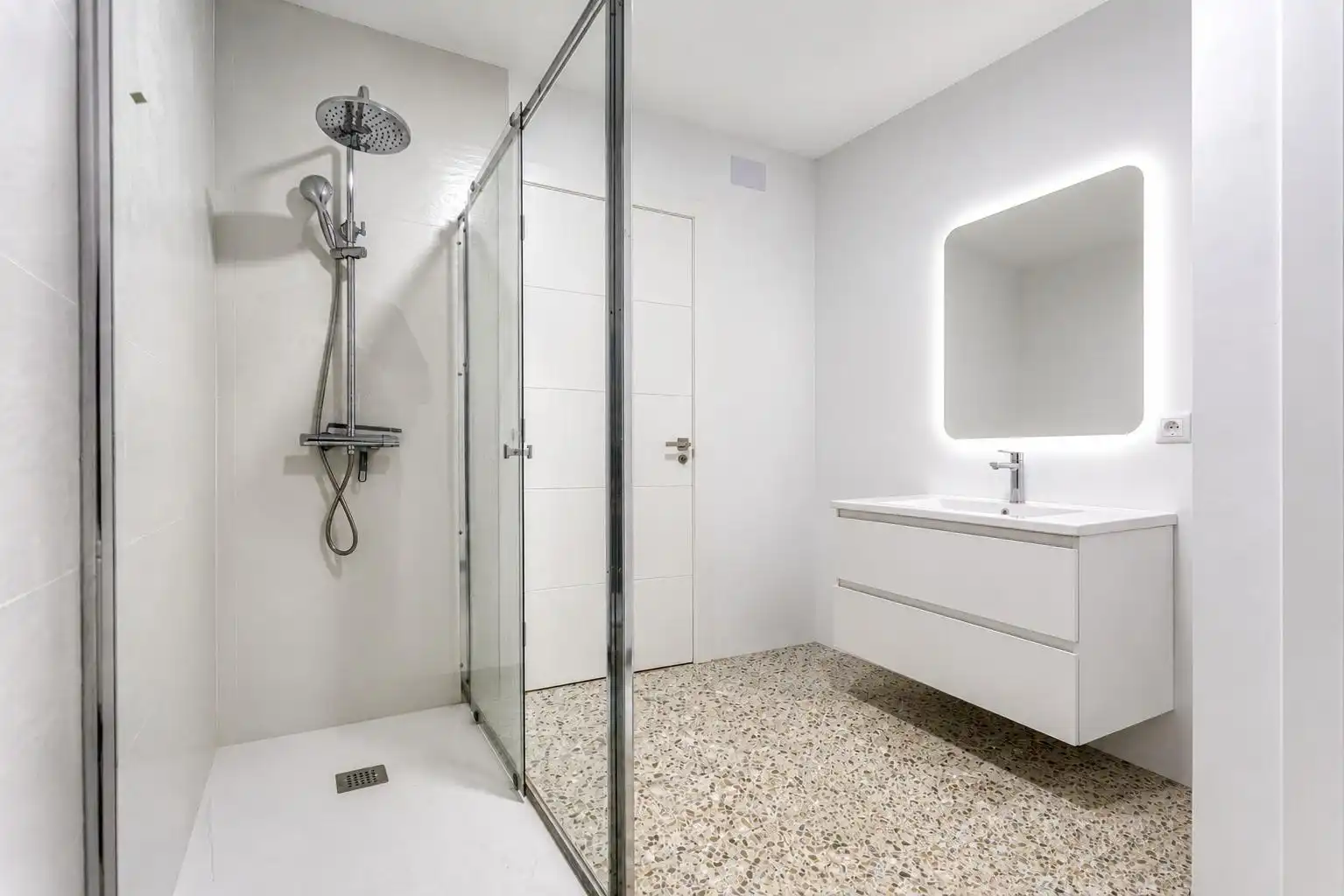 Bathroom of Houses for sale in Igualada  with Air Conditioner, Heating and Terrace