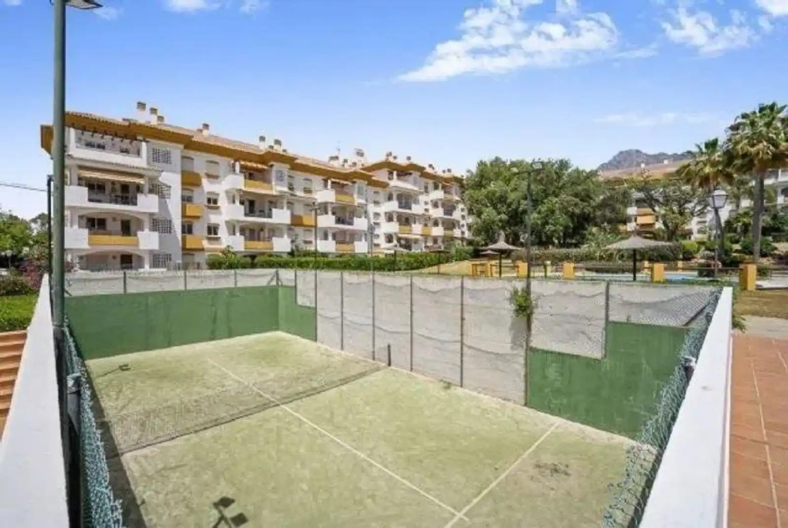 Apartament amb piscina en venda a Calle Cutar 115, imagen 4