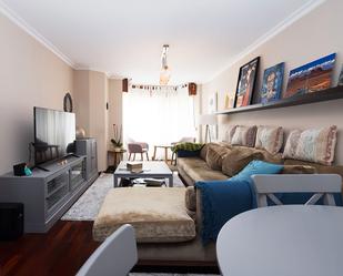 Living room of Flat for sale in A Coruña Capital   with Heating, Storage room and Furnished