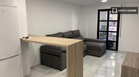 Foto 2 de Estudi per a compartir a Centro, Almería