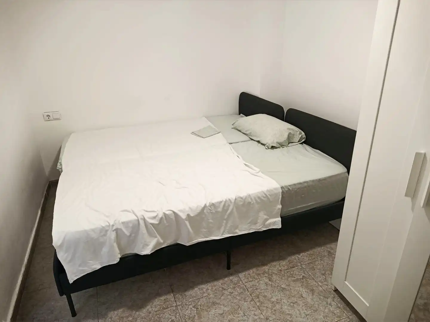 Habitación de Piso en venta en Elche / Elx con Aire acondicionado, Calefacción y Amueblado