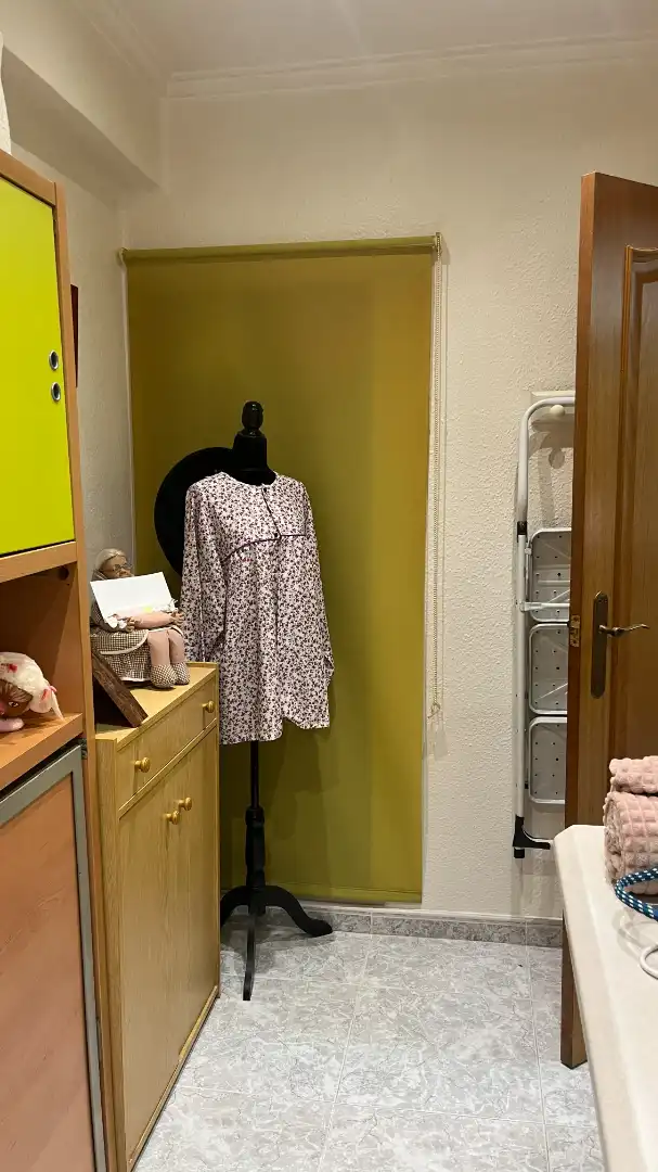 Flat for sale in Valencia  with Air Conditioner