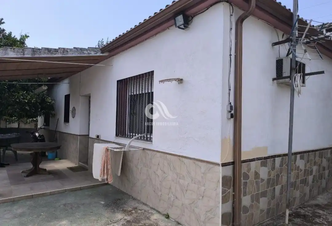 Villa con piscina in vendita a Periurbano Este - Campiña, imagen 4