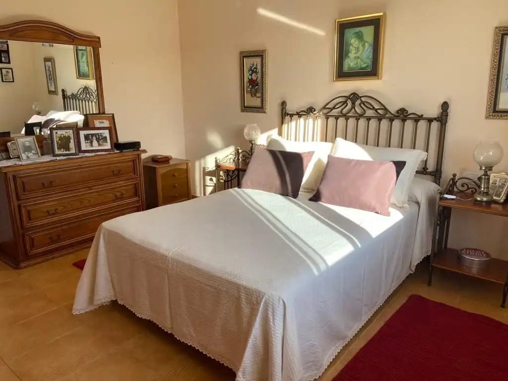 Habitación de Casa o chalet en venta en Ferrol con Calefacción, Jardín privado y Terraza