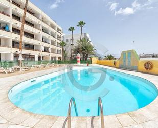 Piscina de Apartament de lloguer en San Bartolomé de Tirajana amb Balcó i Piscina comunitària