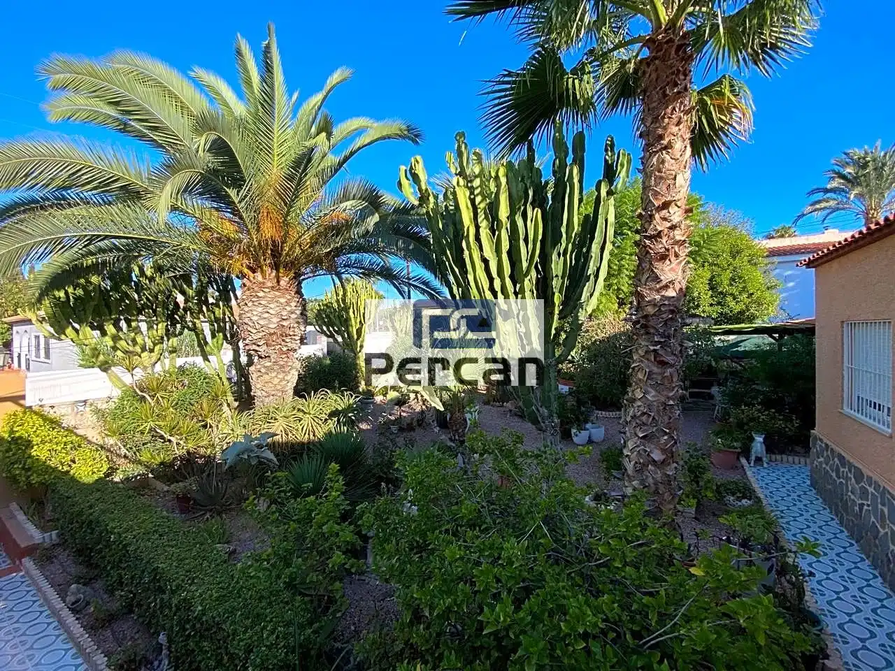 Finca rústica en venta en El Campello con Jardín privado, Terraza y Trastero