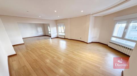 Foto 4 de Pis de lloguer a Santander - Emilio Pino, Centro - Ayuntamiento, Santander