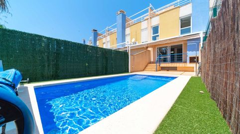 Foto 3 de Casa adosada en venda a Campoamor, Orihuela