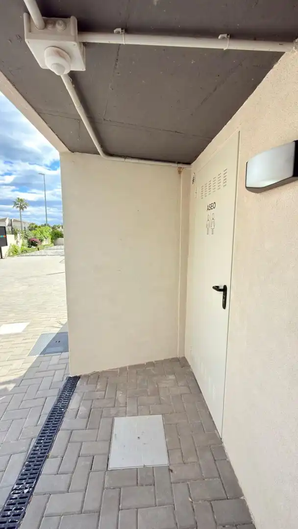 Aparcament de Apartament en venda en Orihuela amb Aire condicionat, Calefacció i Jardí privat