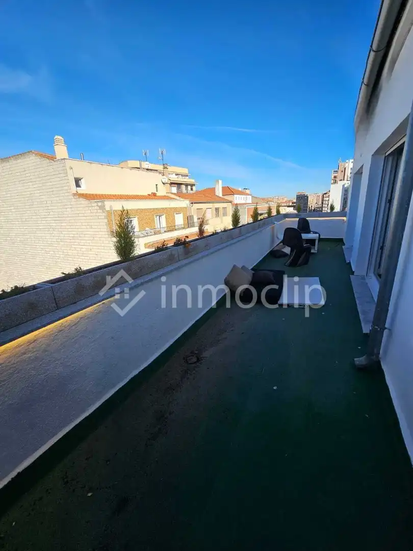 Terraza de Ático en venta en Salamanca con Calefacción y Terraza