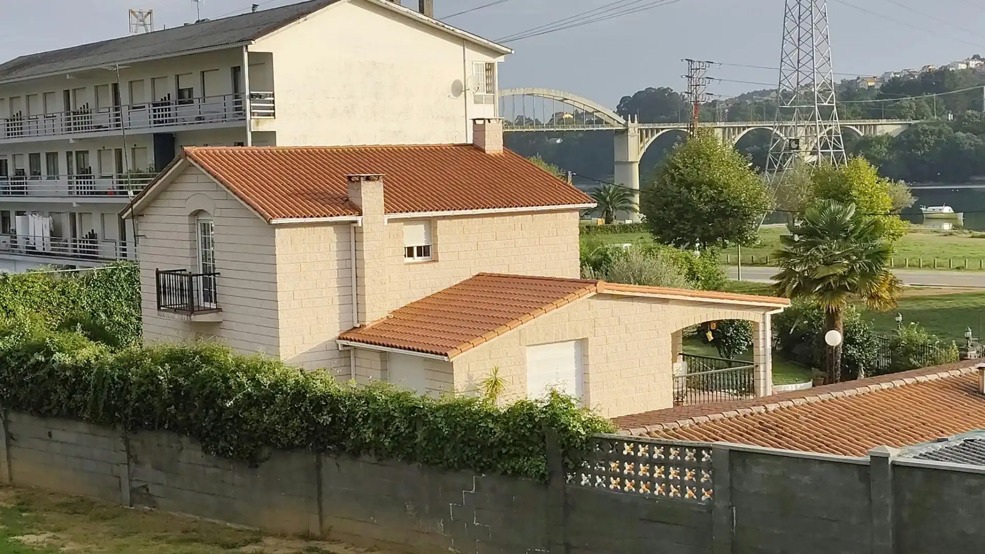 Exterior view of Houses for sale in Bergondo, A Coruña