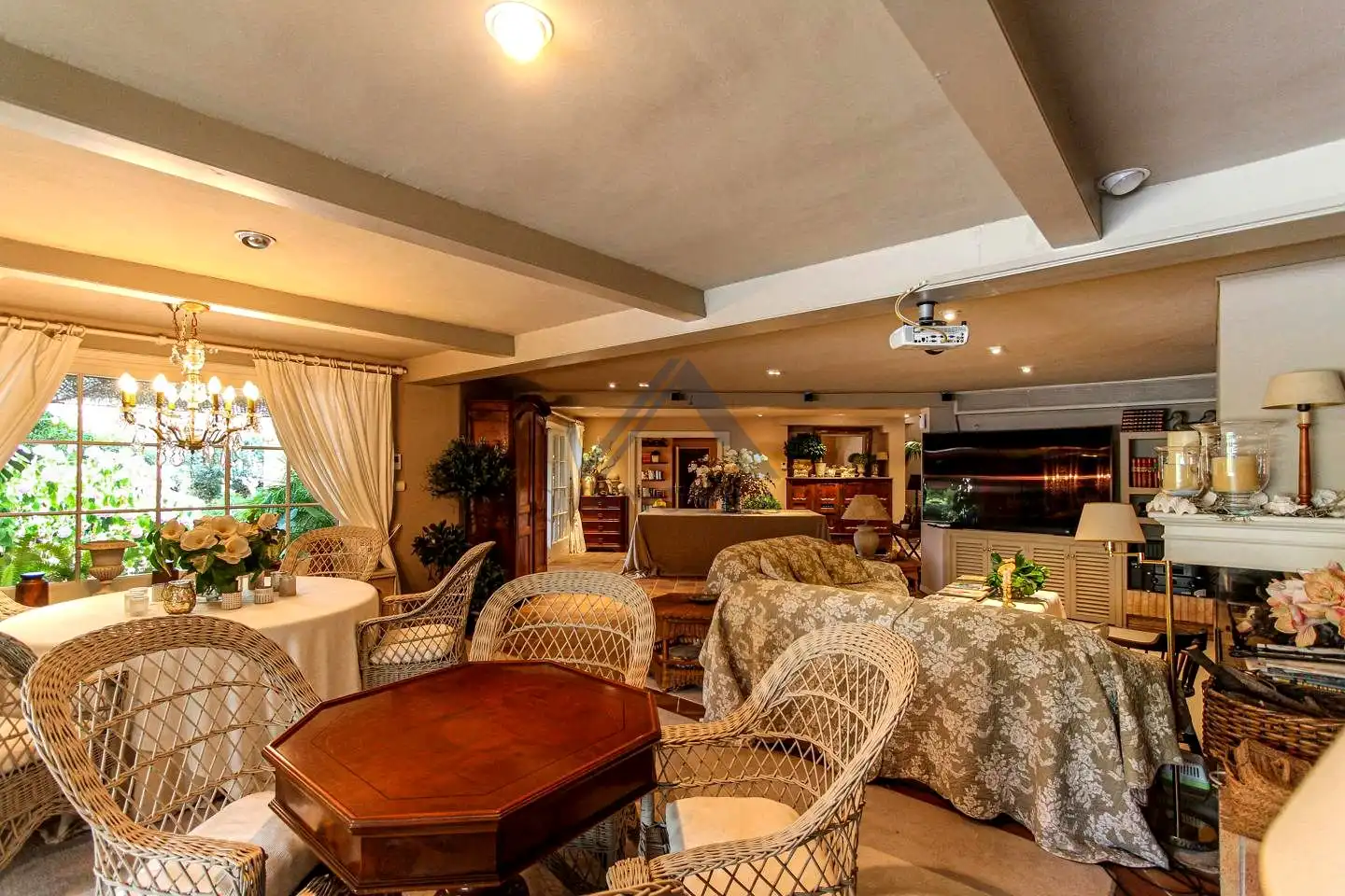 Casa con piscina en venta en De Les Monges, imagen 48
