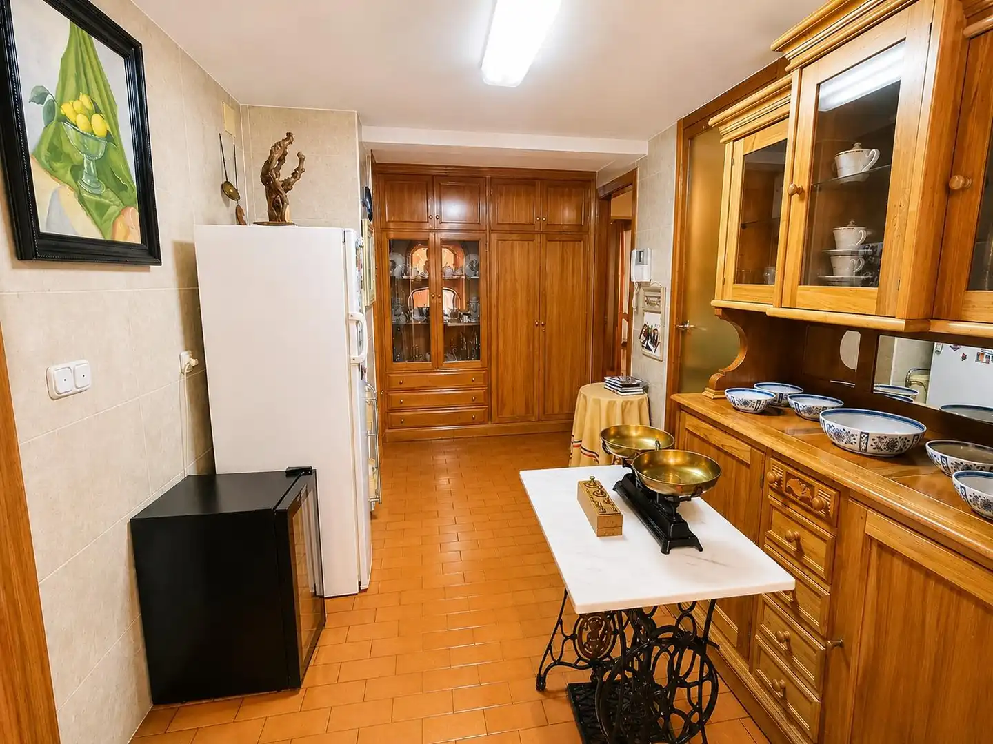 Cocina de Piso en venta en Granada con Jardín privado, Parquet y Piscina comunitaria