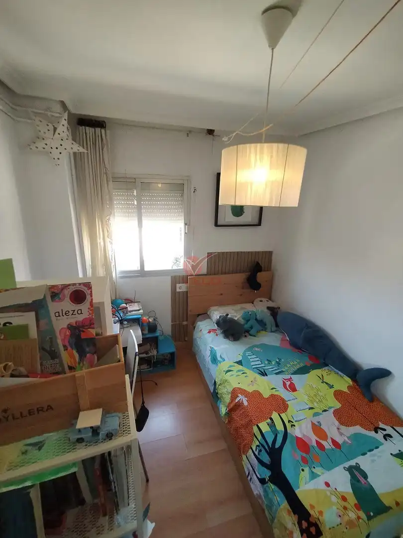 Habitación de Piso en venta en Cuenca con Calefacción, Jardín privado y Trastero