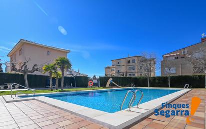 Piscina de Pis en venda en Roda de Berà amb Aire condicionat, Terrassa i Piscina comunitària