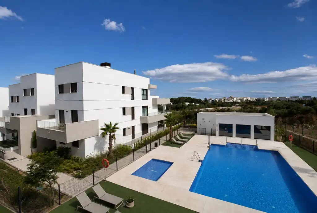 Apartment with pool for sale in Playa Bahía Dorada, imagen 3