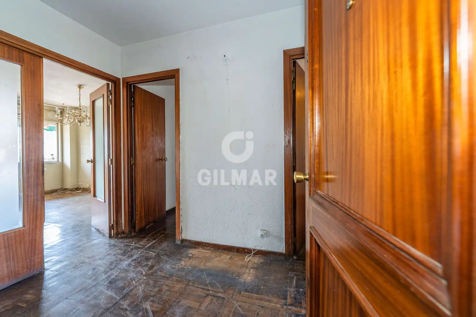 Piso en venta en Madrid con Calefacción, Trastero y Balcón
