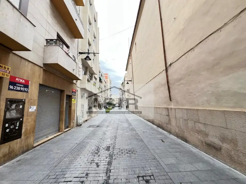 Business premises for sale in Josep Melcior Gomeis, imagen 5