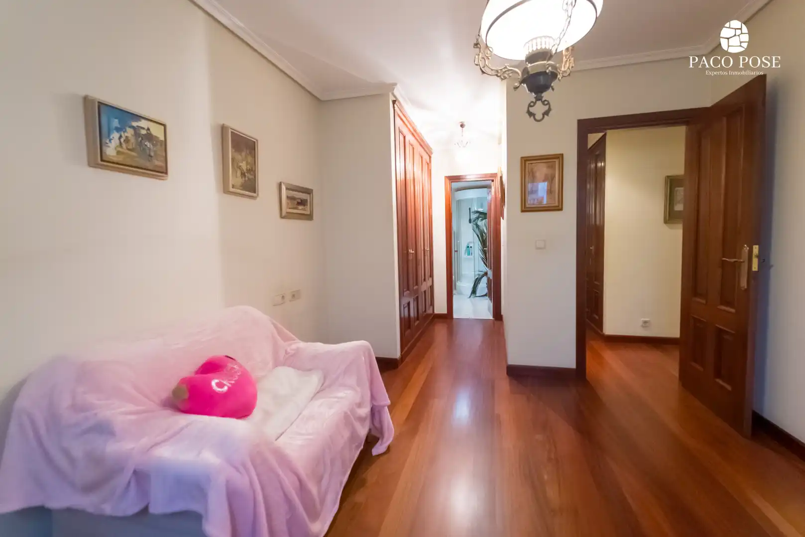 Piso en venta en A Coruña Capital  con Calefacción, Trastero y Amueblado