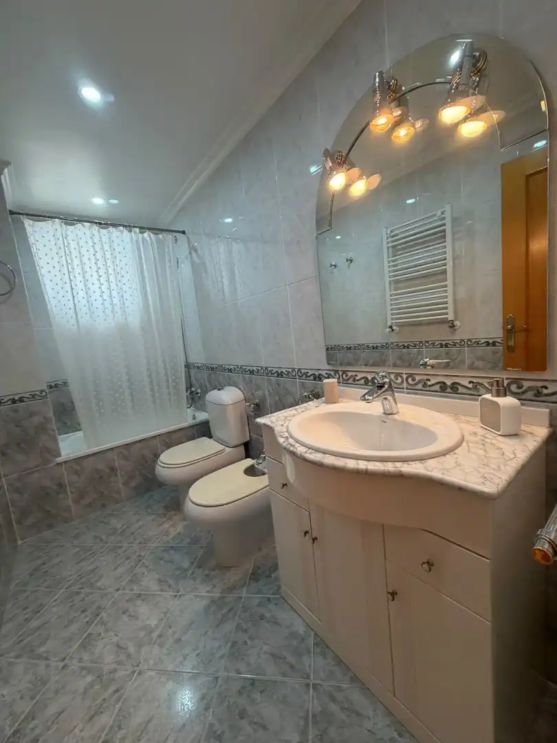 Baño de Piso de alquiler en Catarroja con Trastero