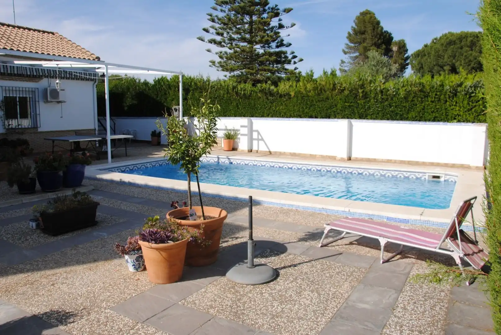 Piscina de Casa o xalet en venda en Espartinas amb Aire condicionat, Calefacció i Jardí privat