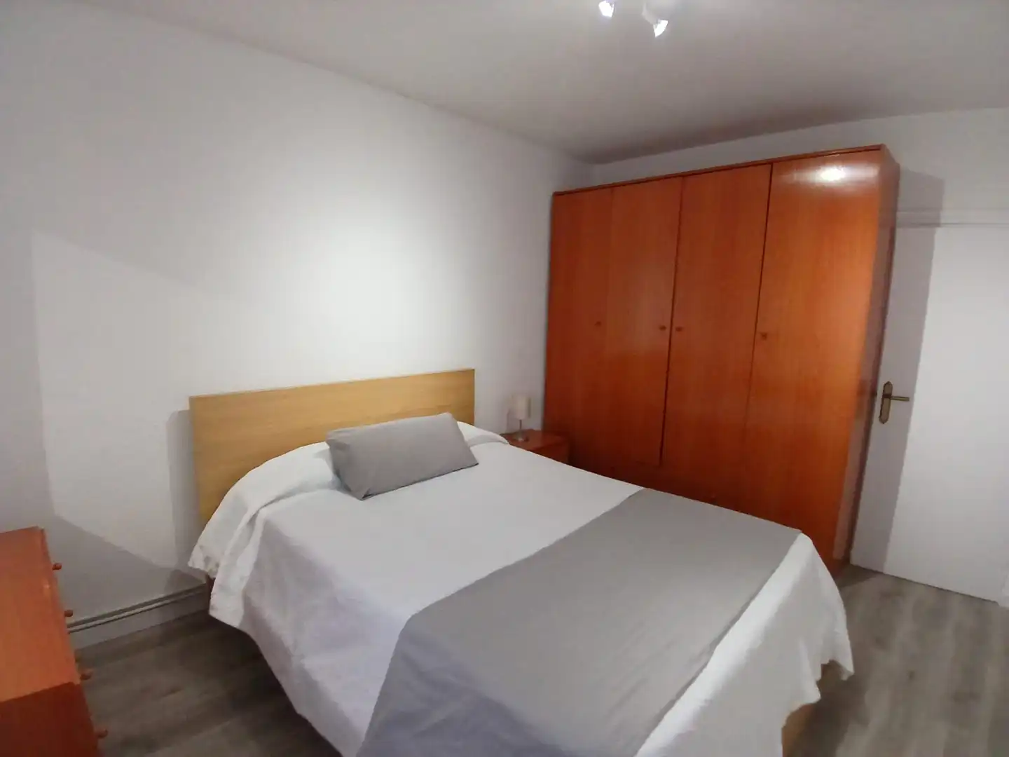 Bedroom of Flat for rent in Ciudad Lineal