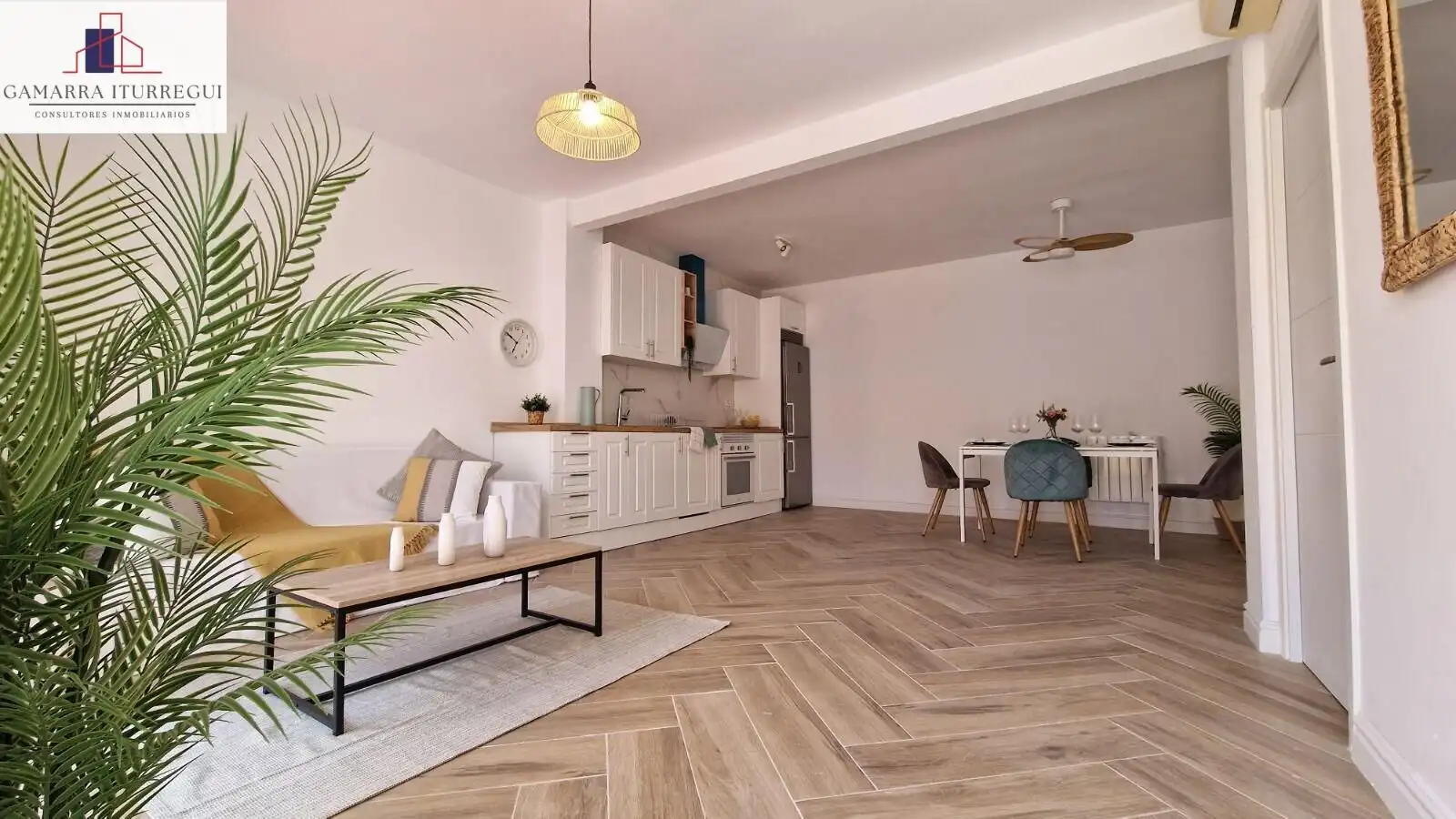 Living room of Houses for sale in Alcobendas  with Air Conditioner