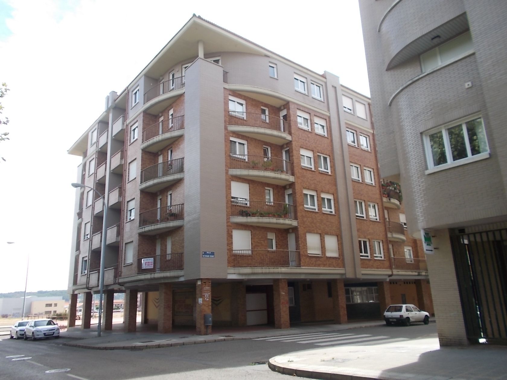 Exterior view of Flat for sale in León Capital 