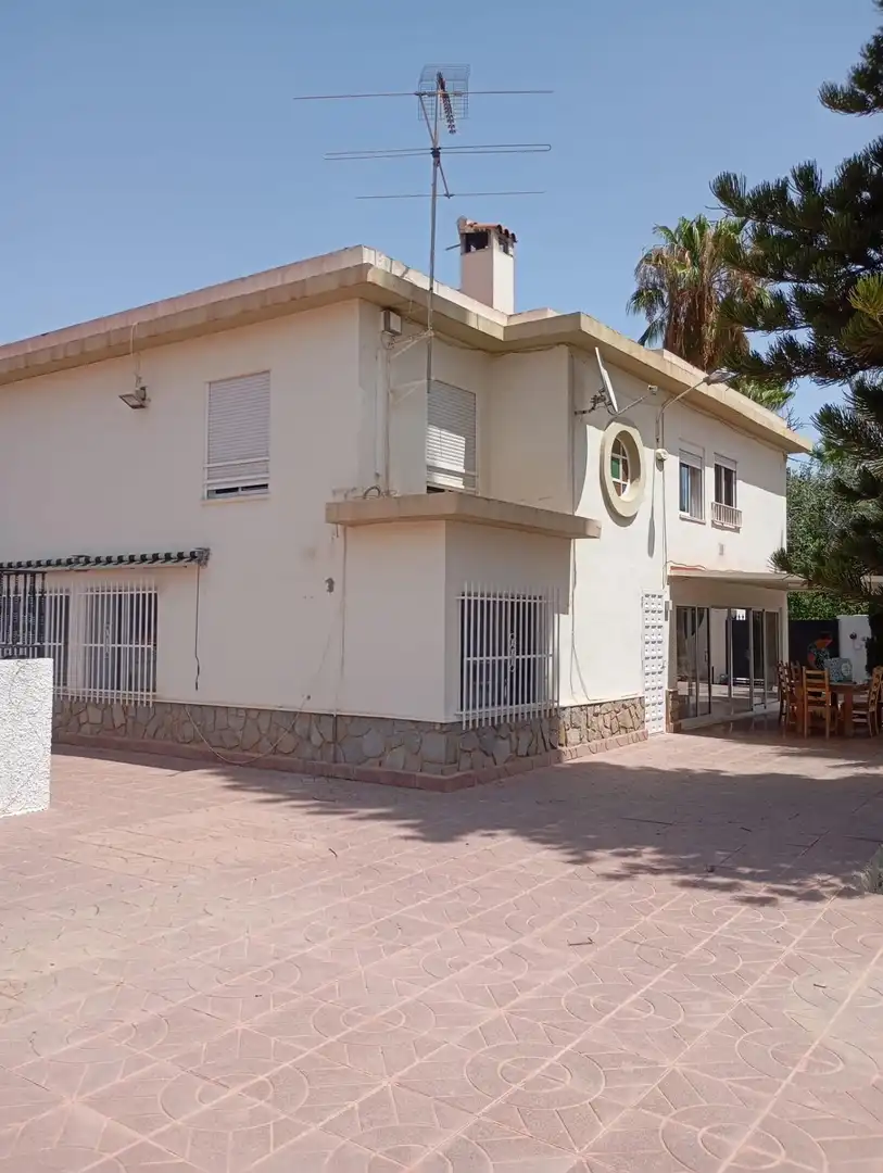 Vista exterior de Casa o chalet en venta en Elche / Elx con Jardín privado, Terraza y Trastero
