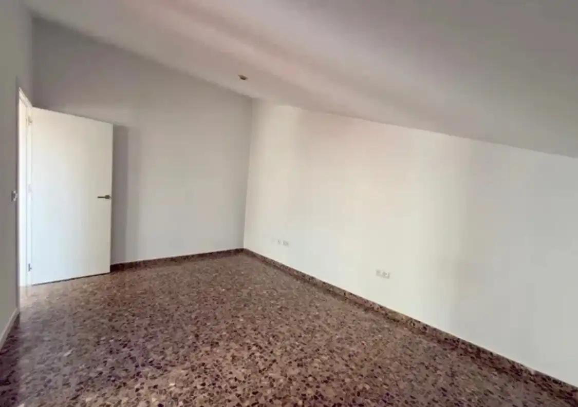 Casa o xalet en venda en Badajoz amb Aire condicionat, Jardí privat i Terrassa
