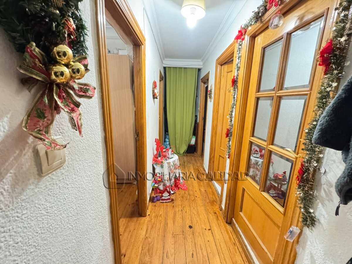 Pis en venda en Burgos Capital amb Calefacció