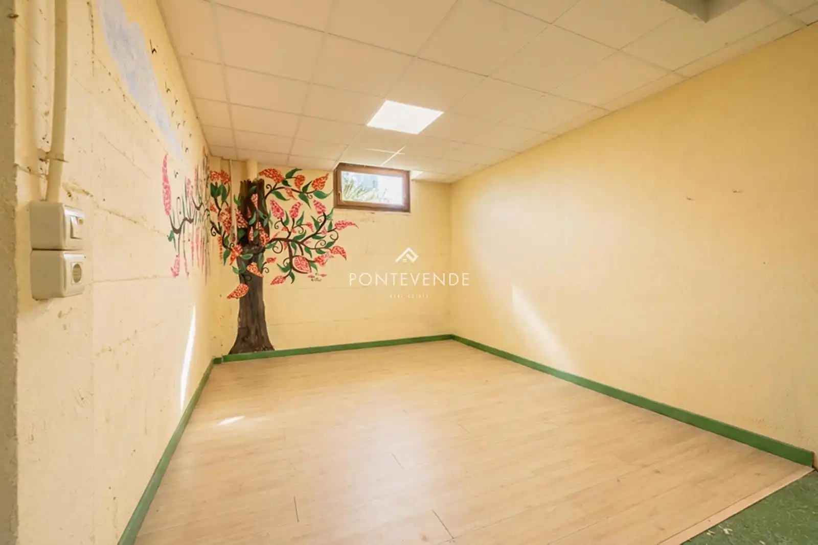Casa o xalet en venda en A Guarda   amb Calefacció, Terrassa i Piscina
