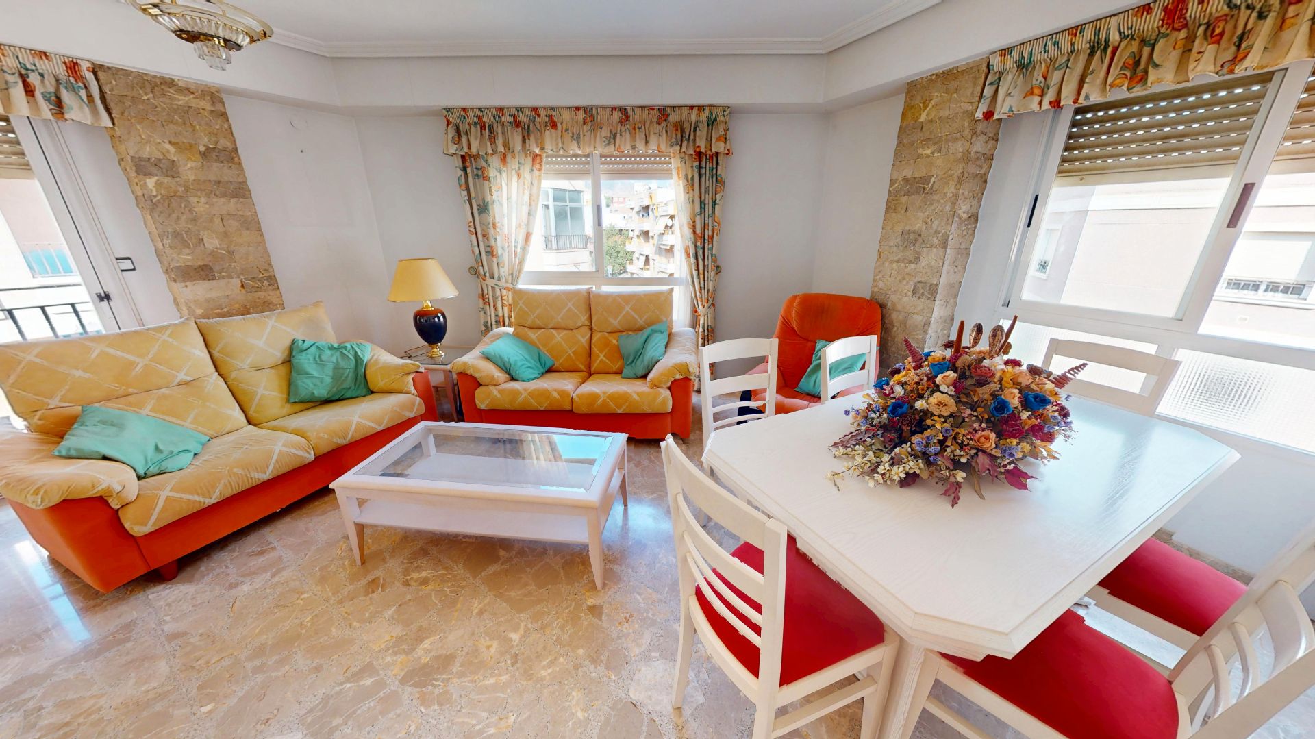 Sala d'estar de Pis en venda en Crevillent amb Terrassa, Moblat i Forn