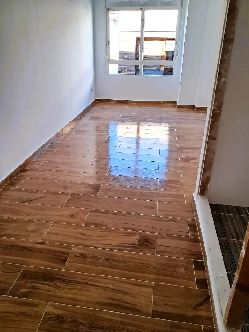 Casa adosada en venta en Bigastro con Terraza, Trastero y Balcón
