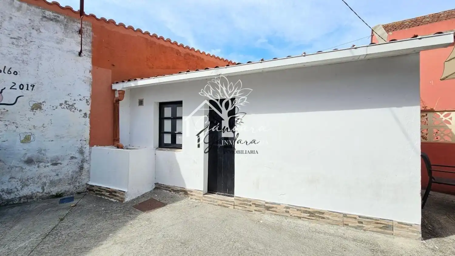 Vista exterior de Casa o xalet en venda en Mugardos amb Terrassa i Traster