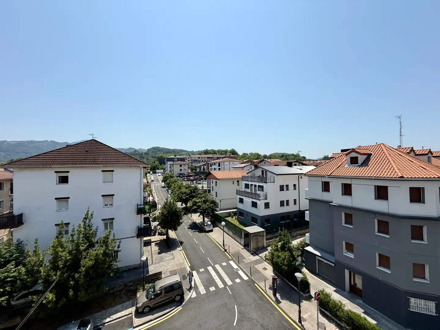 Vista exterior de Pis en venda en Irun  amb Moblat i Balcó