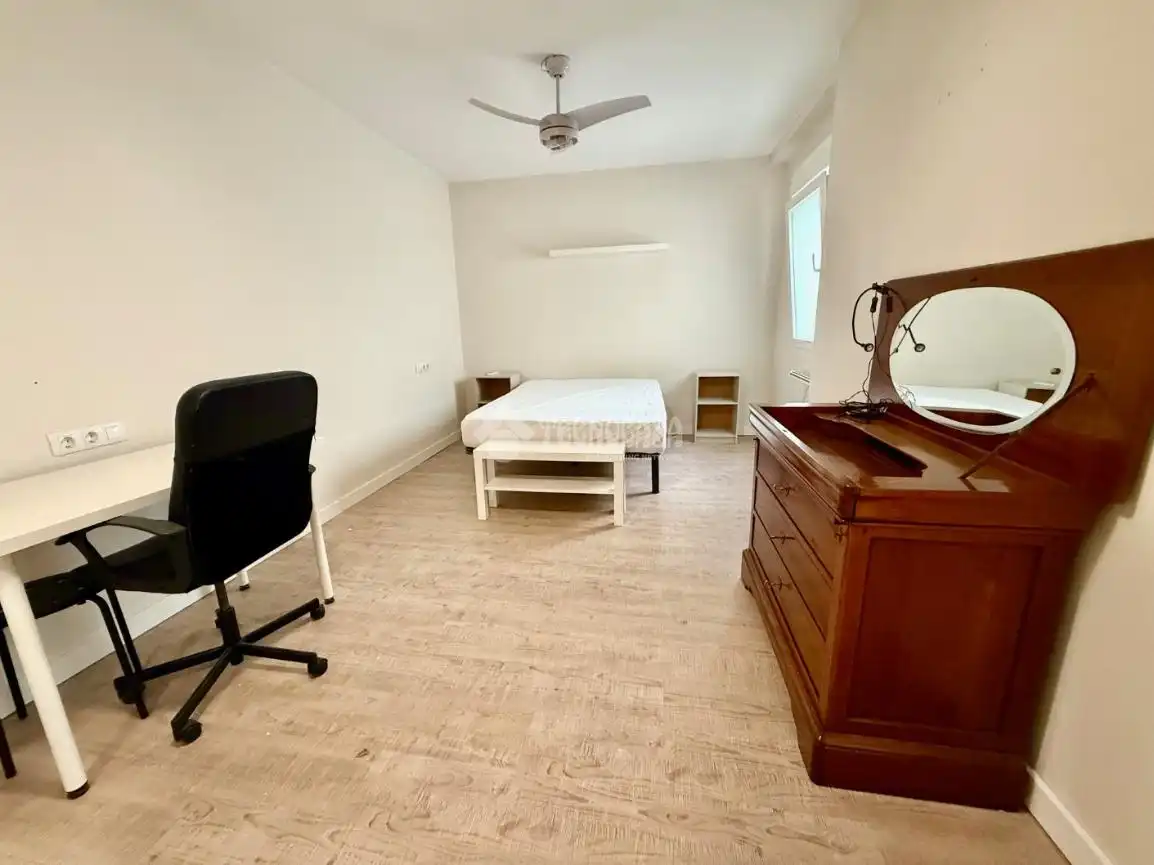 Habitación de Piso en venta en Zaragoza con Aire acondicionado, Parquet y Balcón