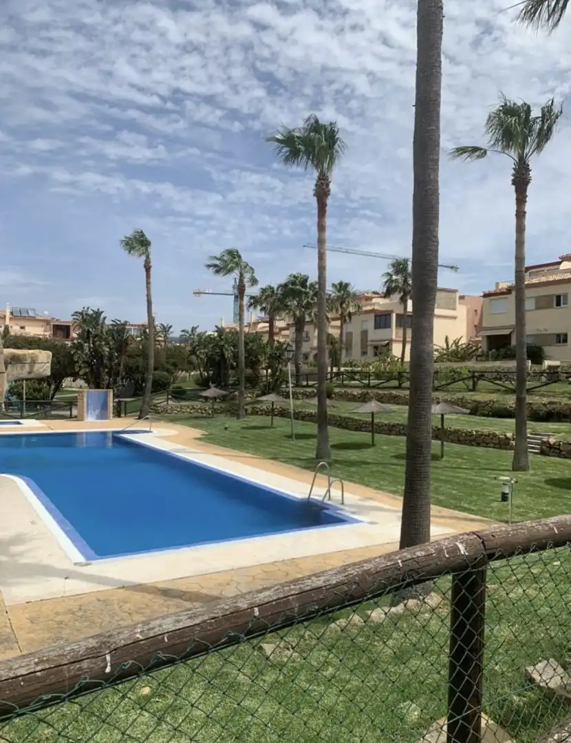 Habitatge amb piscina en venda a Calle Huerta de Triviño
