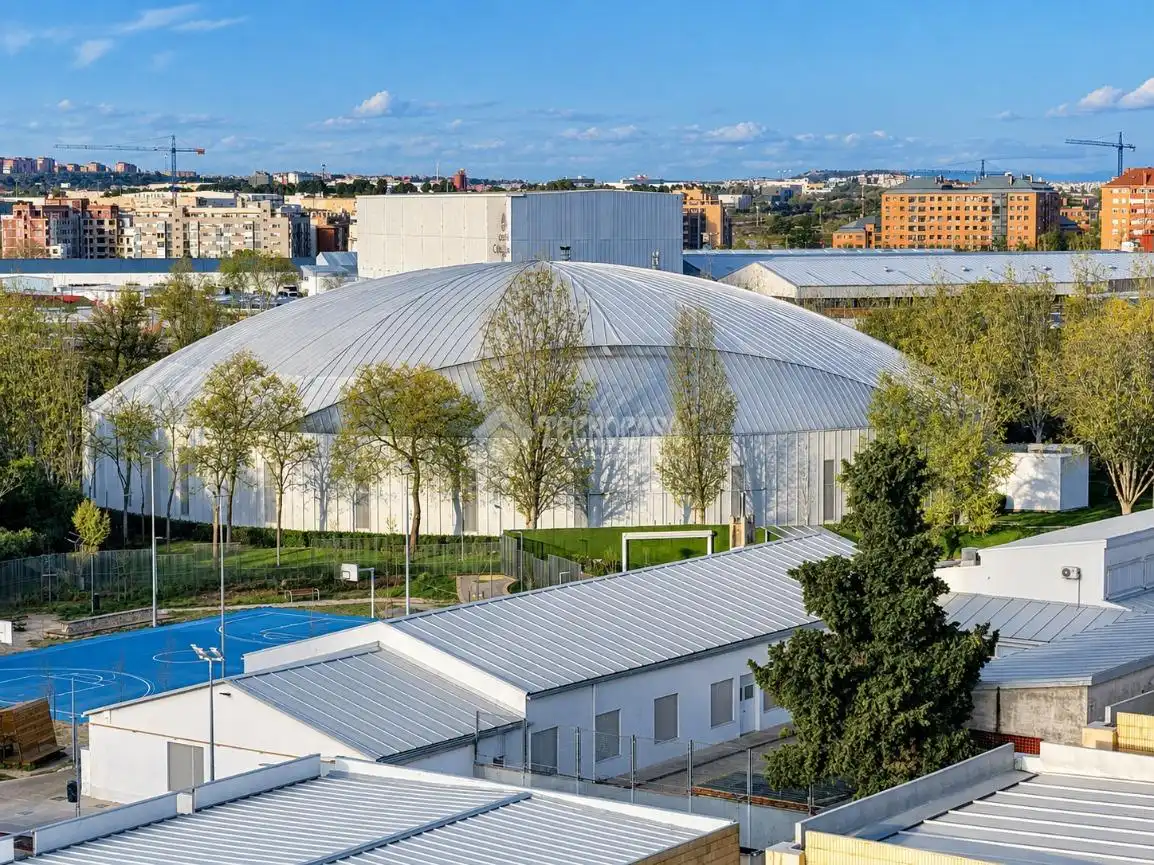 Vista exterior de Piso en venta en Madrid