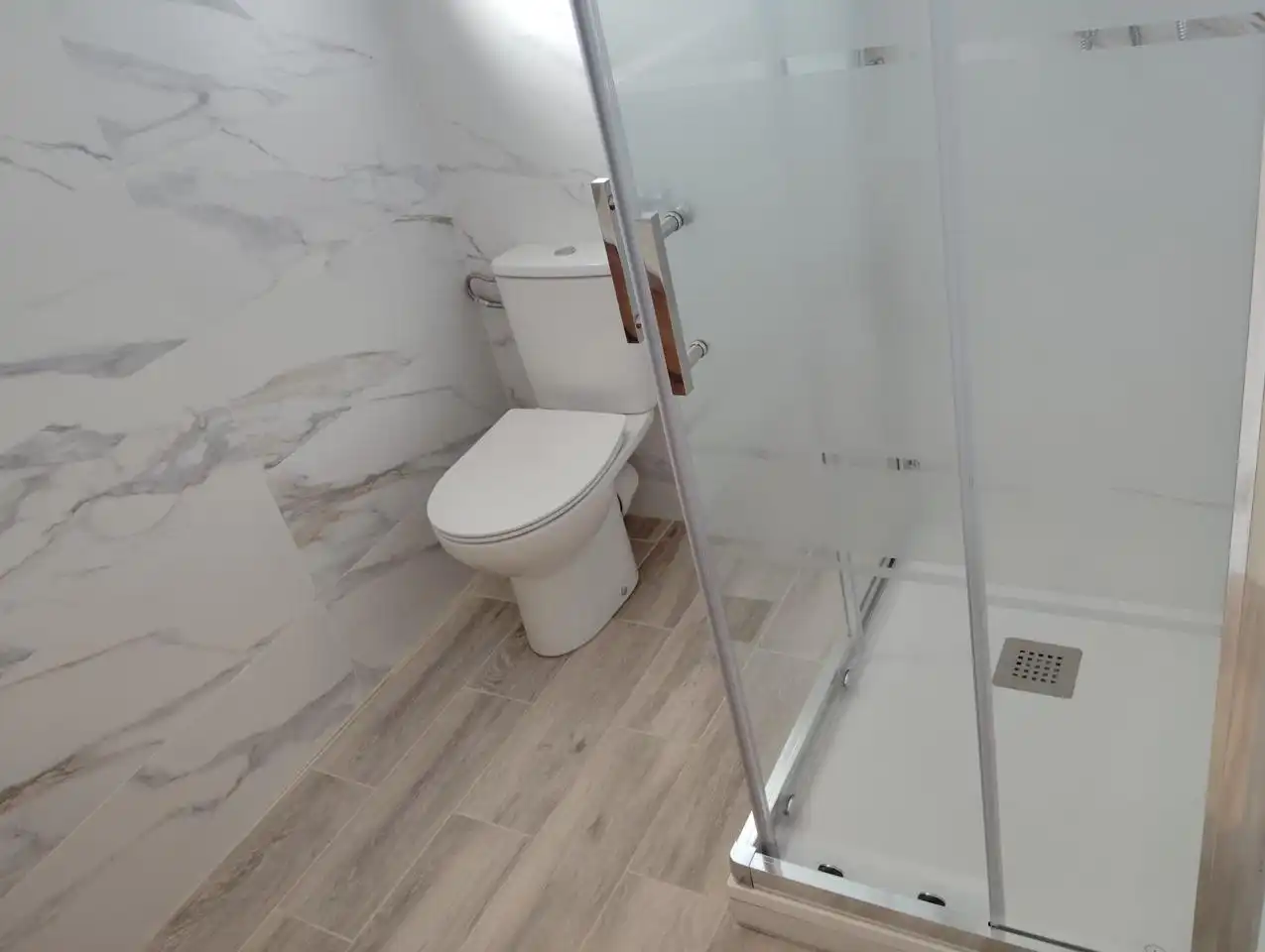Bany de Pis en venda en Manresa amb Aire condicionat, Calefacció i Parquet