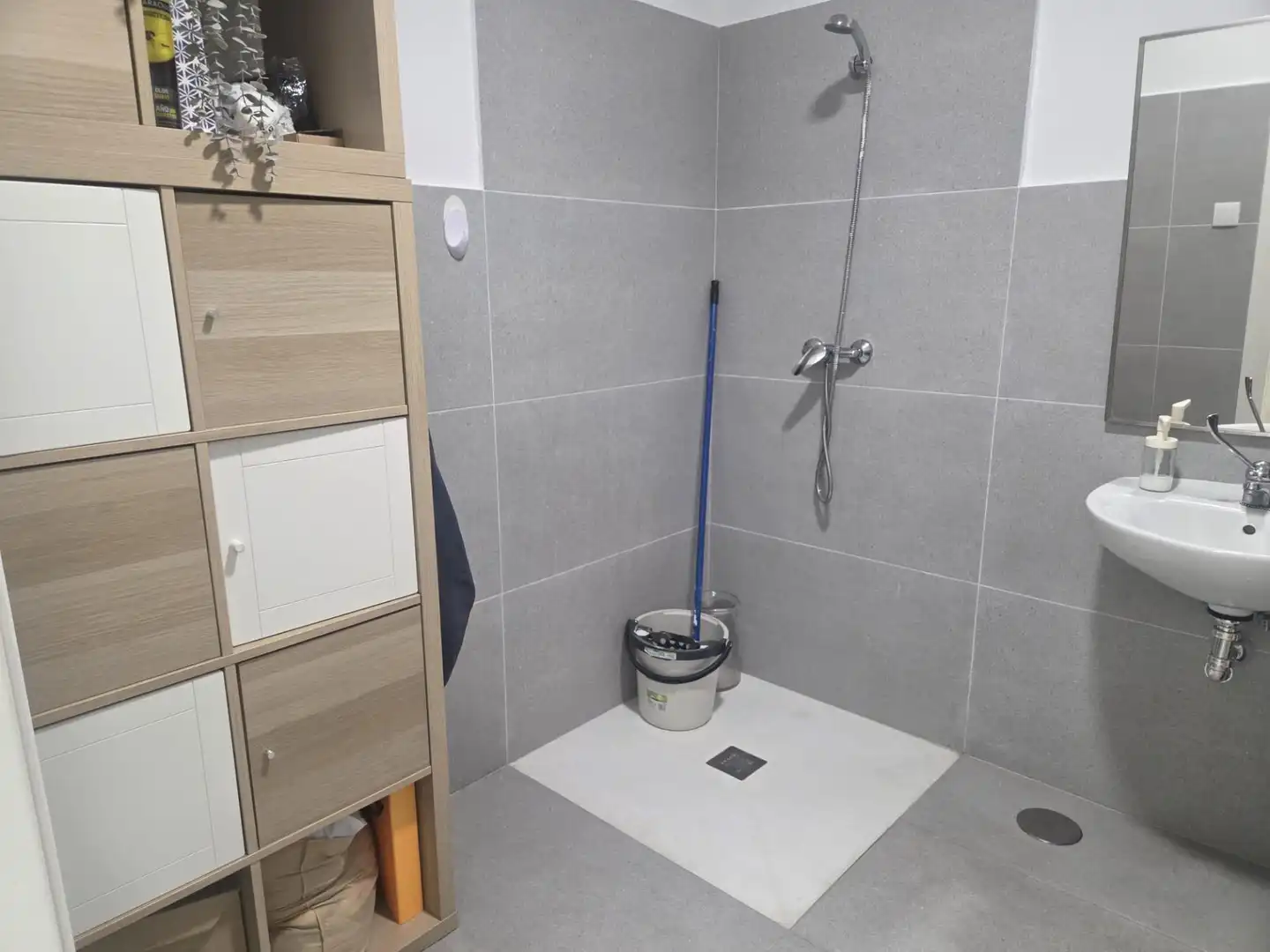 Baño de Local en venta en Cádiz