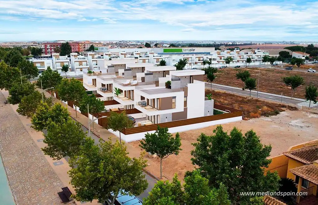 Vista exterior de Casa o xalet en venda en Pilar de la Horadada amb Aire condicionat, Calefacció i Jardí privat