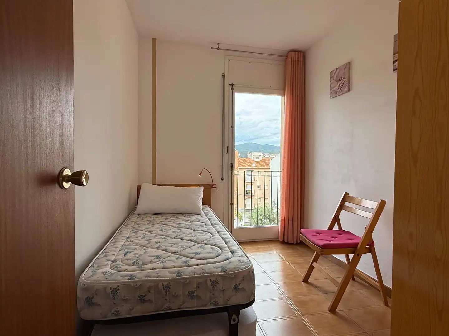 Habitación de Apartamento de alquiler en Calonge i Sant Antoni con Terraza y Amueblado