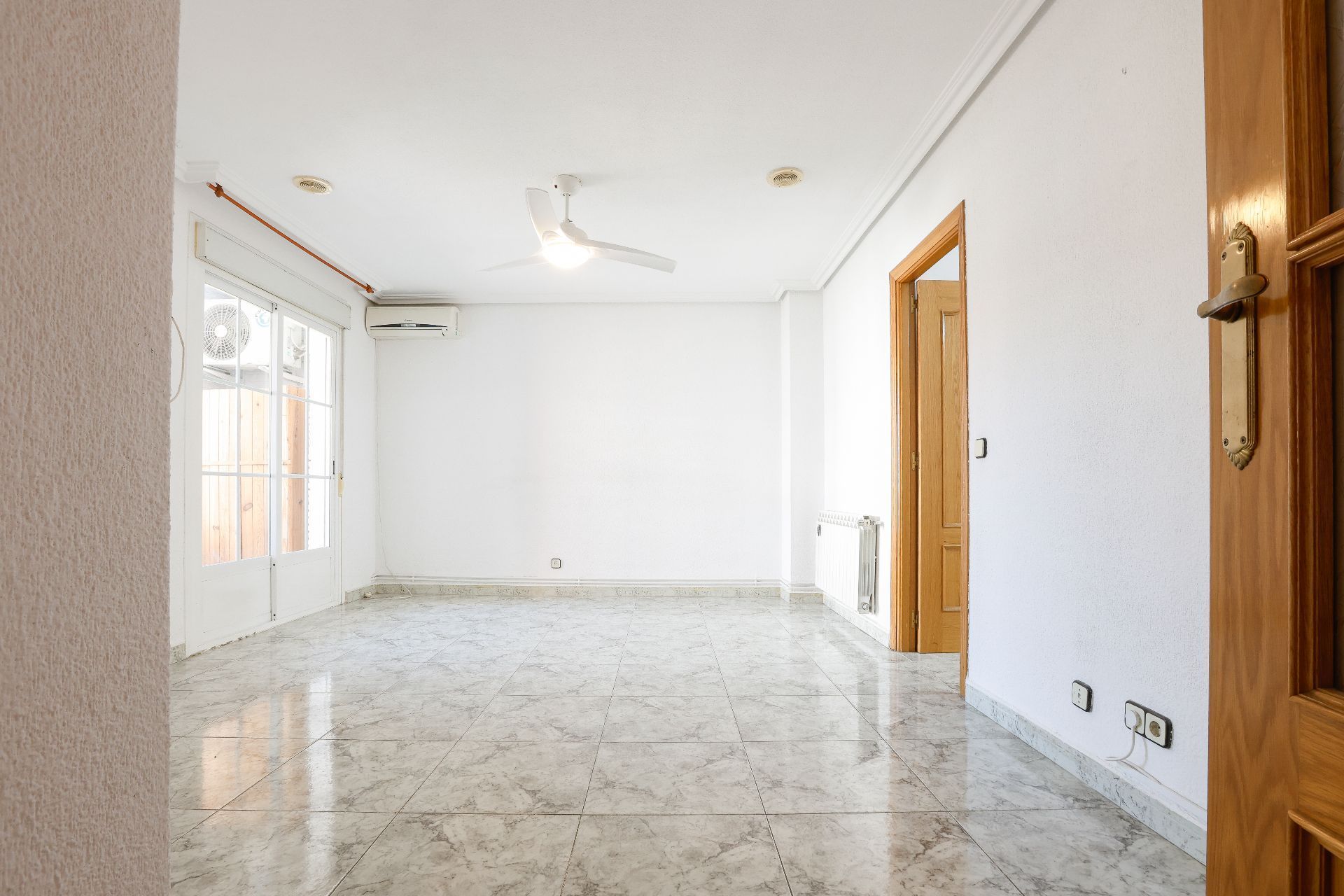 Flat for sale in Valdemoro  with Air Conditioner, Heating and Terrace