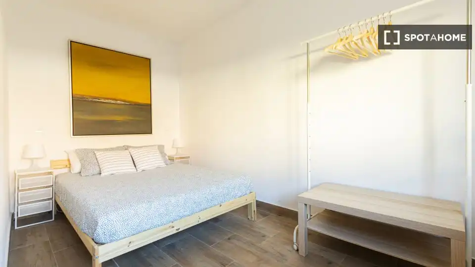 Bedroom of Flat for rent in Madrid  with Air Conditioner, Heating and Furnished