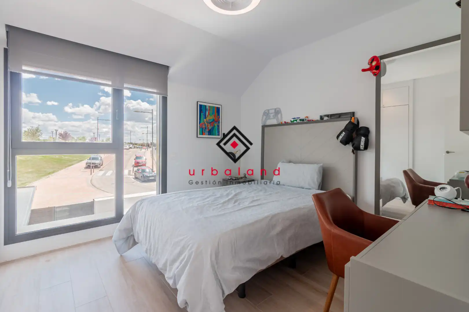 Semi-detached house with pool for sale in Calle de Cosme Damián Churruca, imagen 16