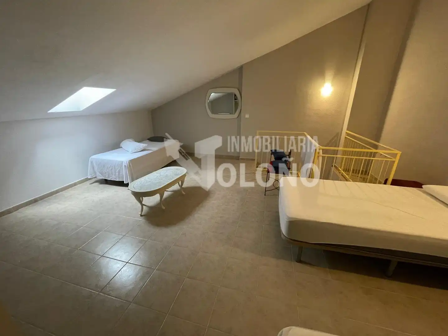Habitación de Dúplex en venta en Cuzcurrita de Río Tirón con Calefacción, Amueblado y Horno