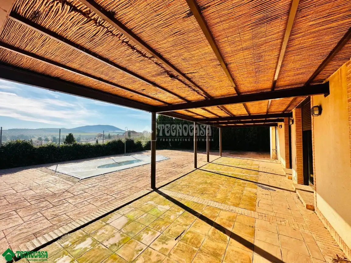 Terraza de Casa o chalet en venta en Layos con Calefacción y Jardín privado